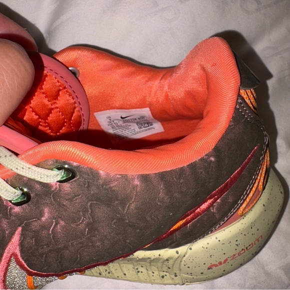 Nike Lebron XXI Men's Basketball Shoes (FN0708-800) - Picture 5 of 8